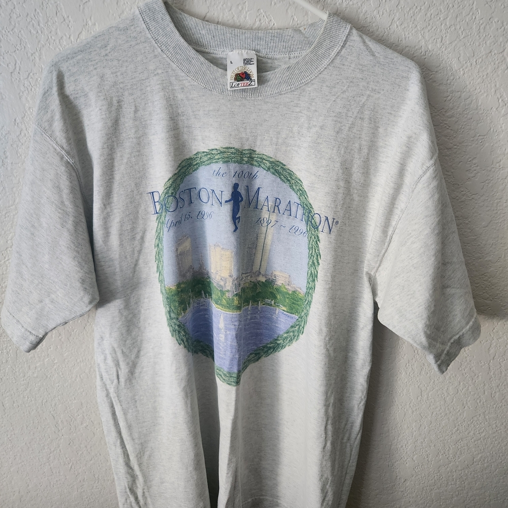 Vintage Fruit of the Loom Boston Marathon Light Gray Tee